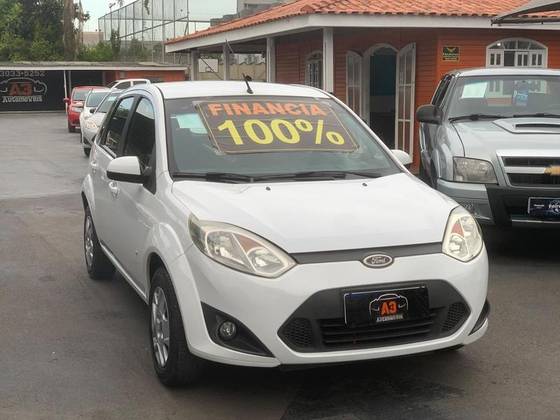 FORD FIESTA 1.6 ROCAM SE 8V FLEX 4P MANUAL